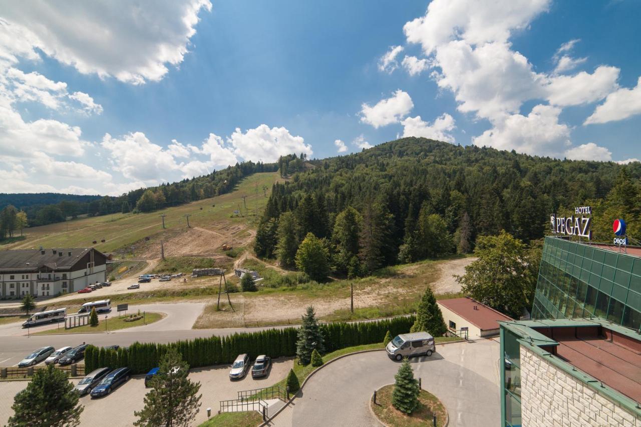 Pegaz Hotel Krynica Zdroj Buitenkant foto